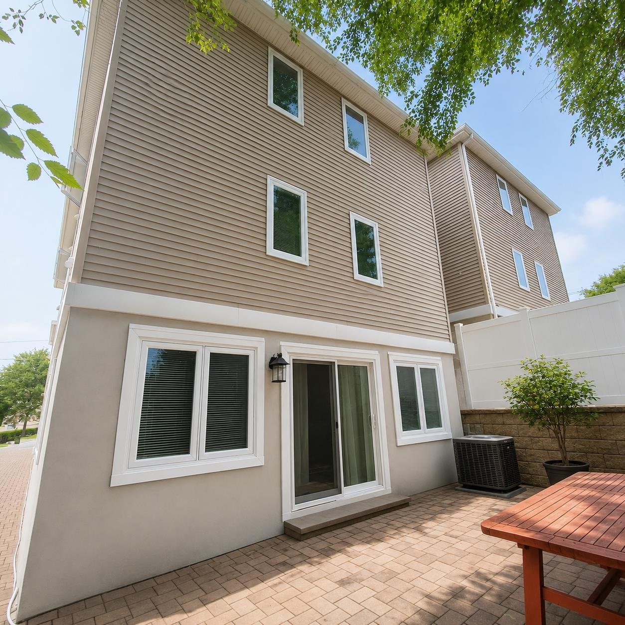 1407 88TH ST - Photo 5