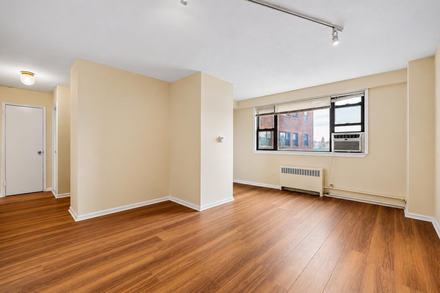 6515 BLVD EAST - Photo 2