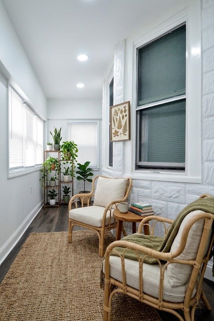 22 EAST 44TH ST - Photo 3