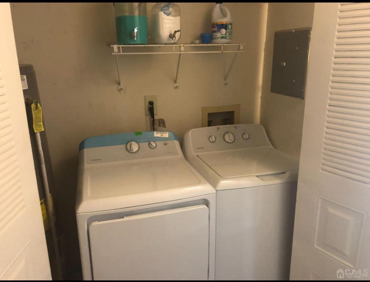 107 SUNSHINE CT - Photo 10