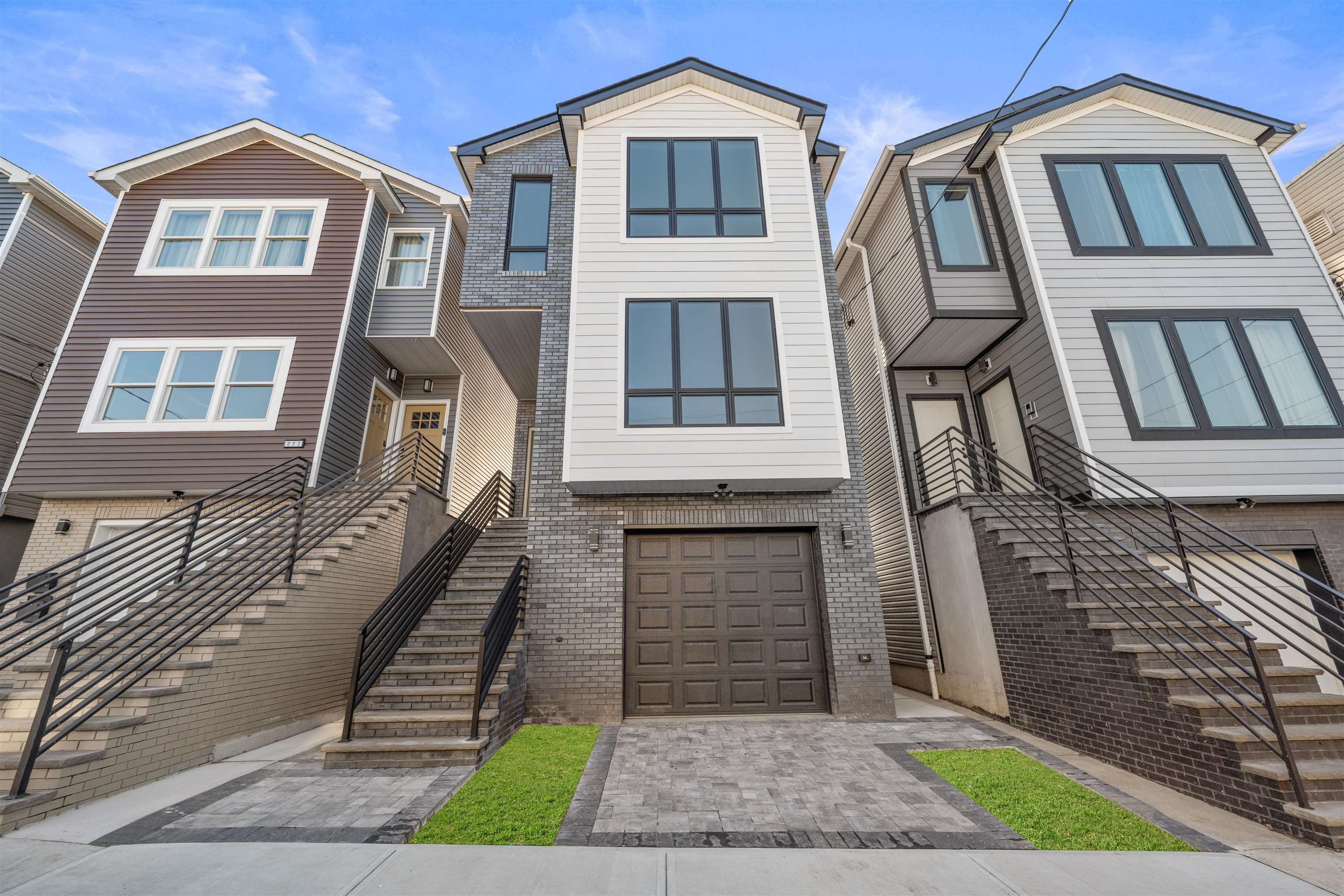 279 PEARSALL AVE - Photo 15