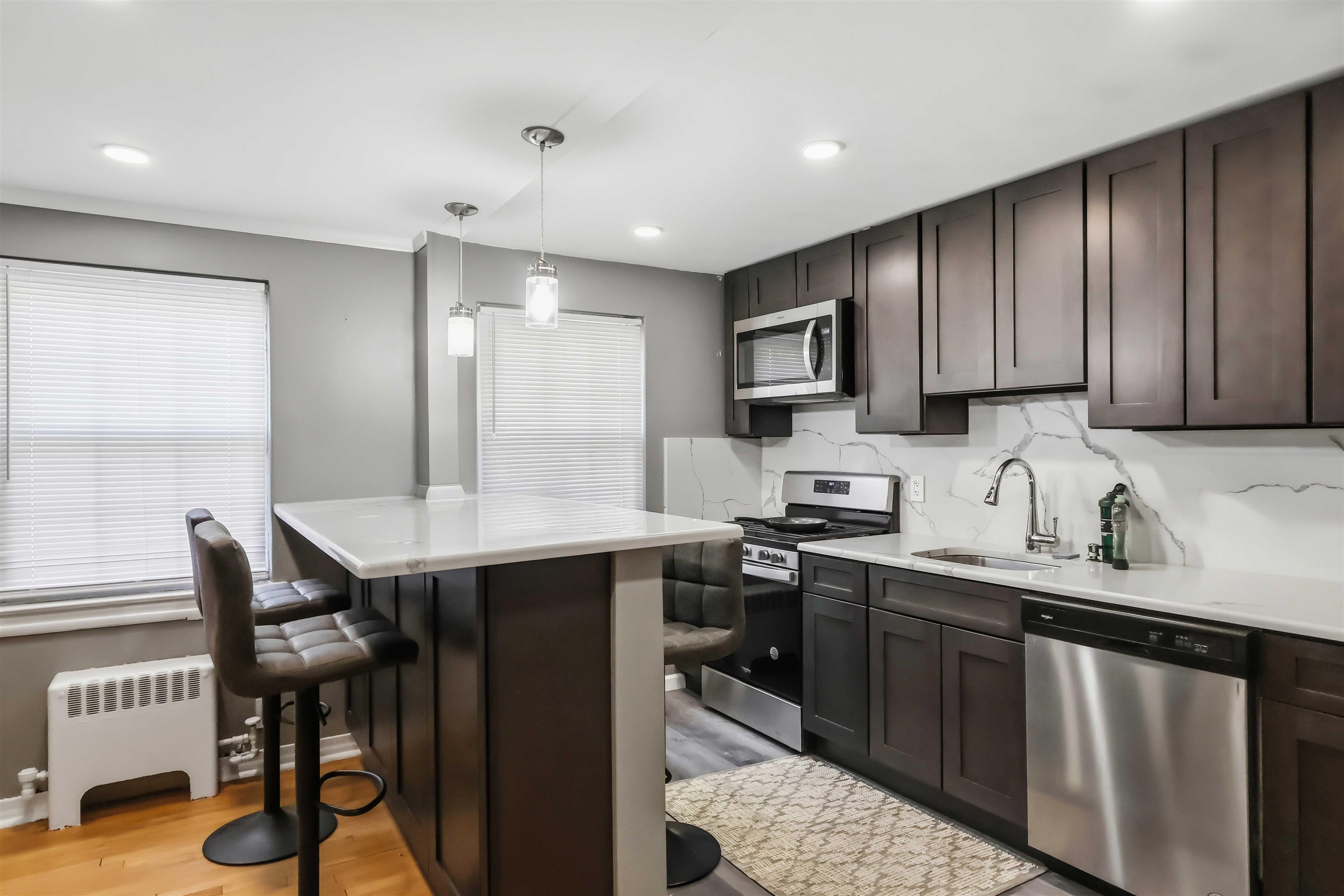 57 CLARK CT - Photo 4