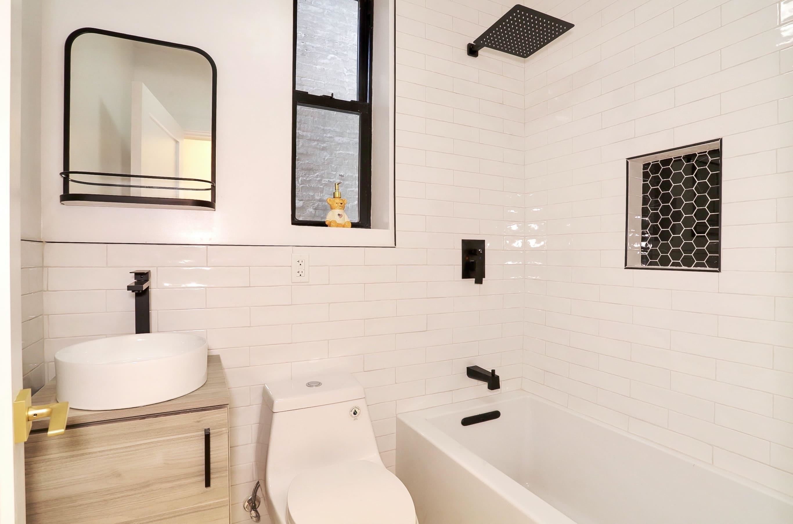 842 PARK AVE #302
