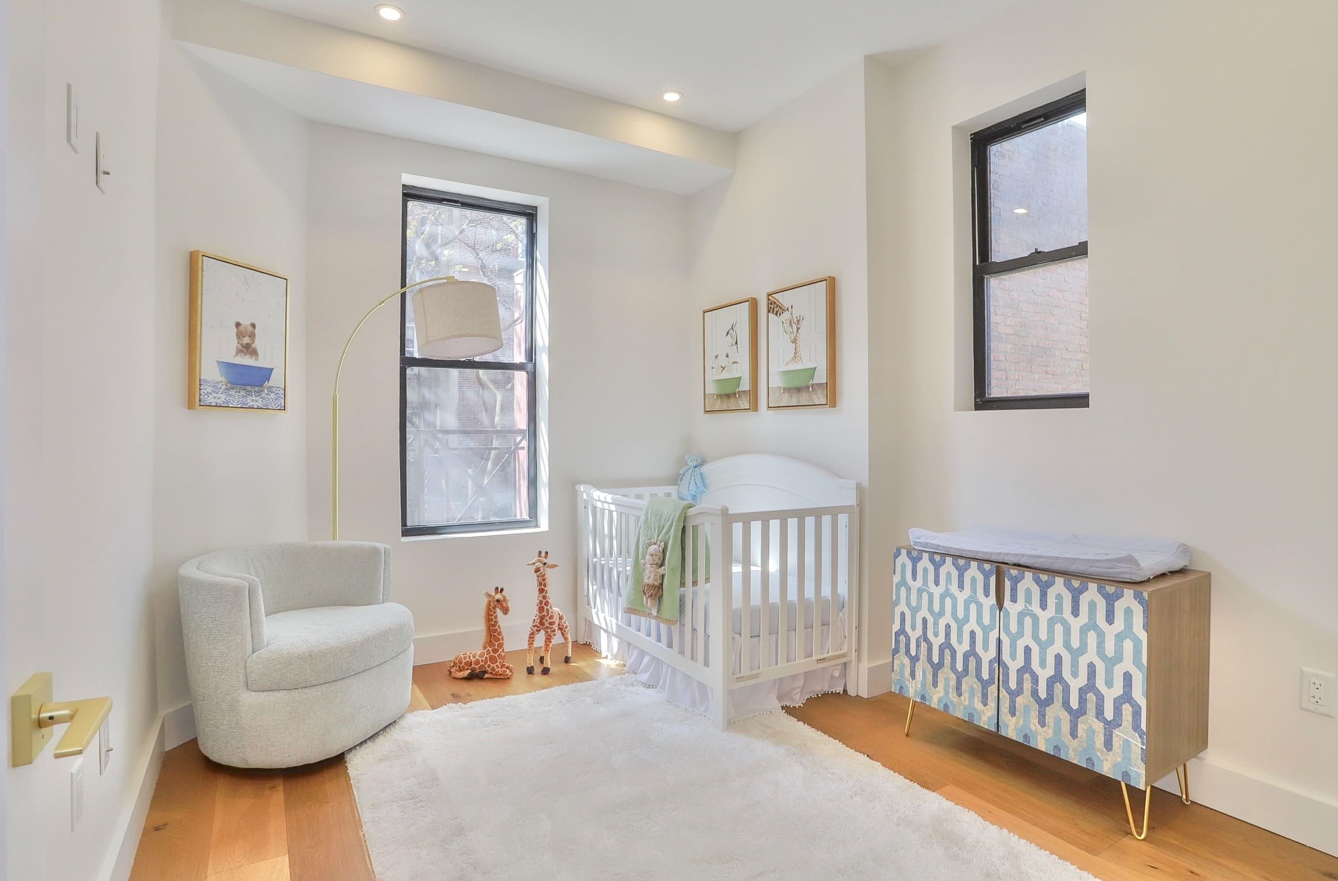 842 PARK AVE #302