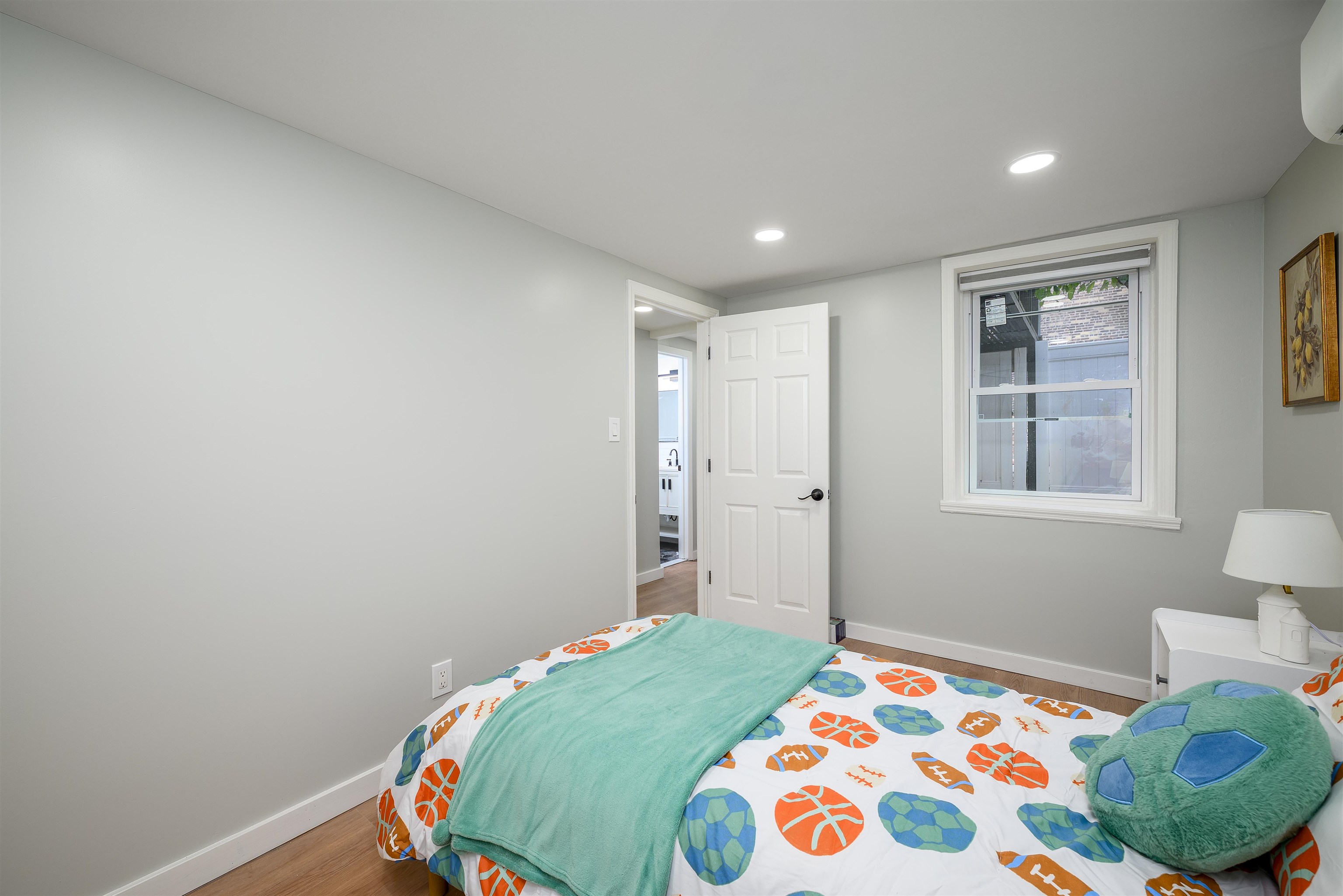 70 BOWERS ST #1