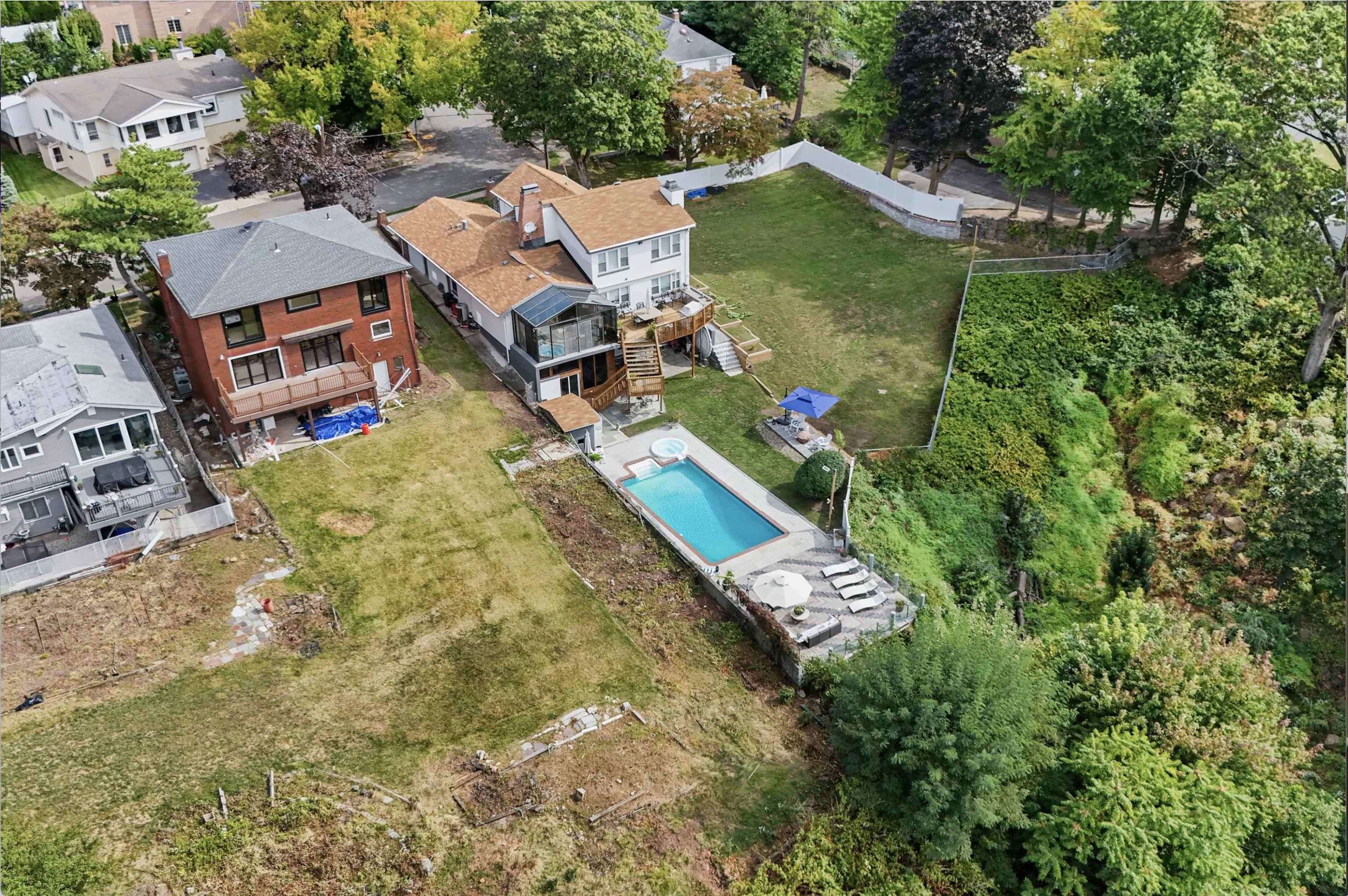 23 OVERLOOK AVE - Photo 5