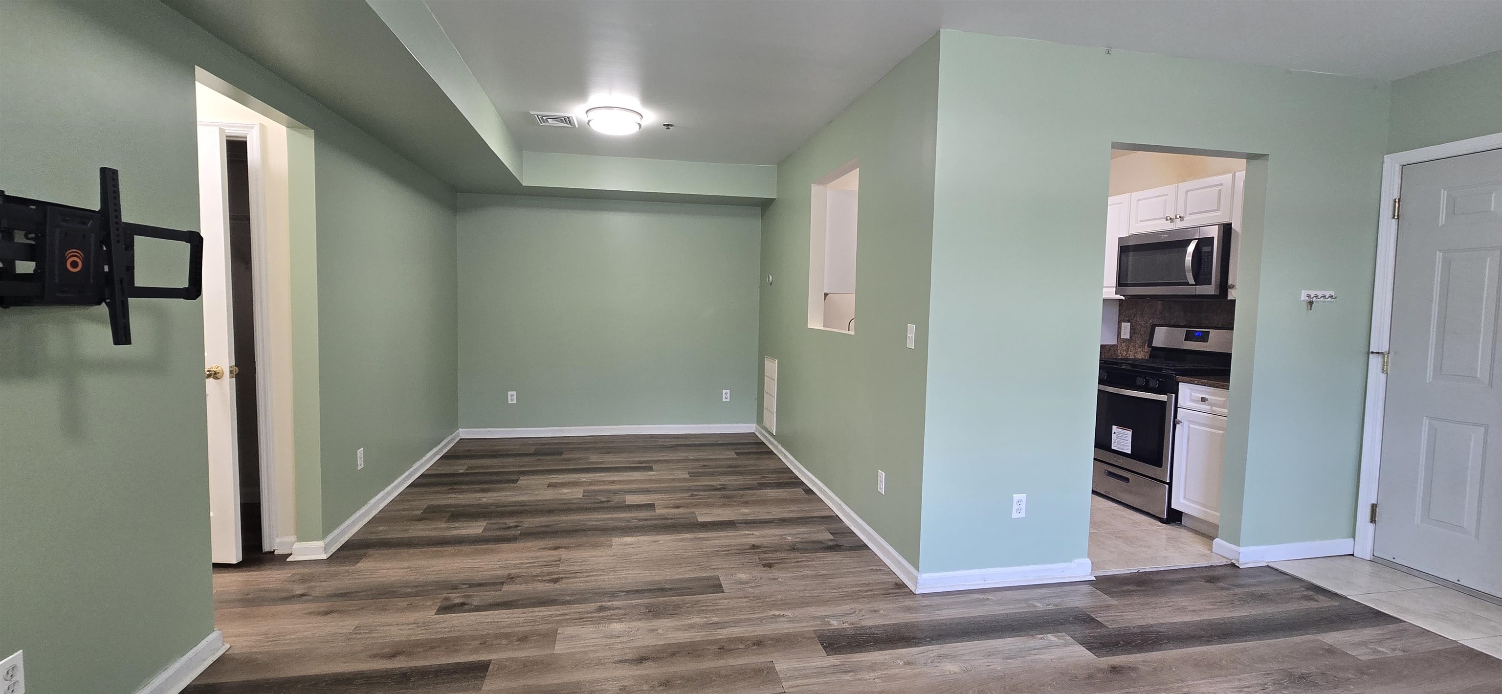 280 GRAND AVE - Photo 5