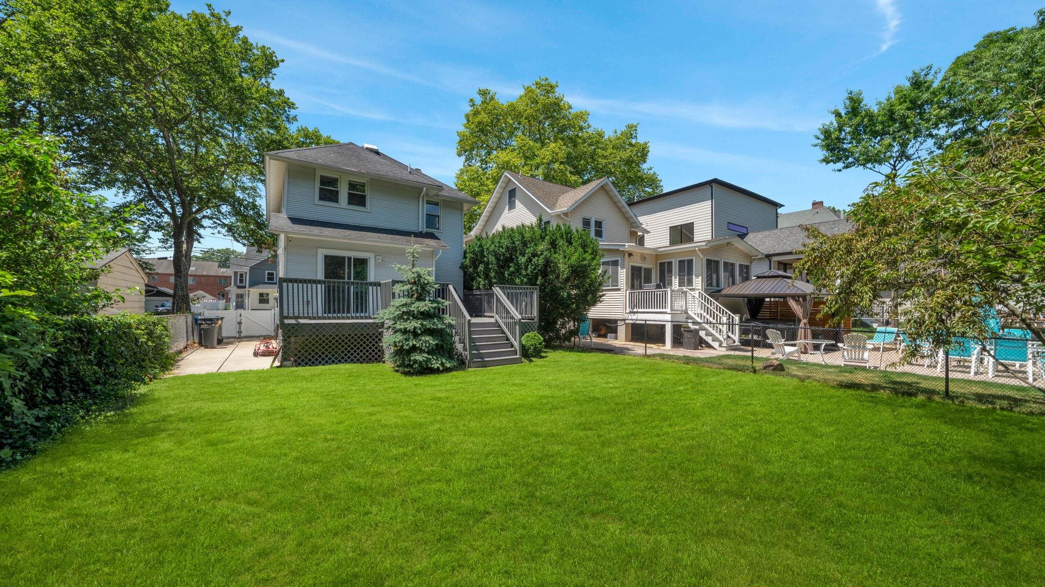 180 WASHINGTON AVE