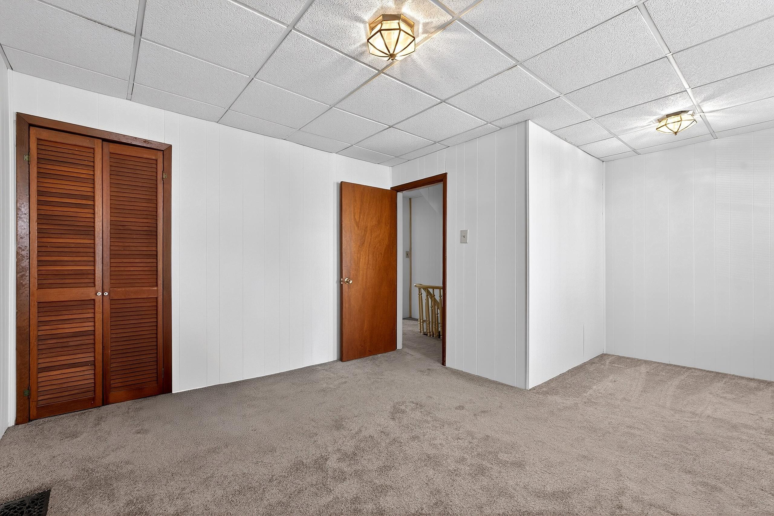 38 WEST 43RD ST