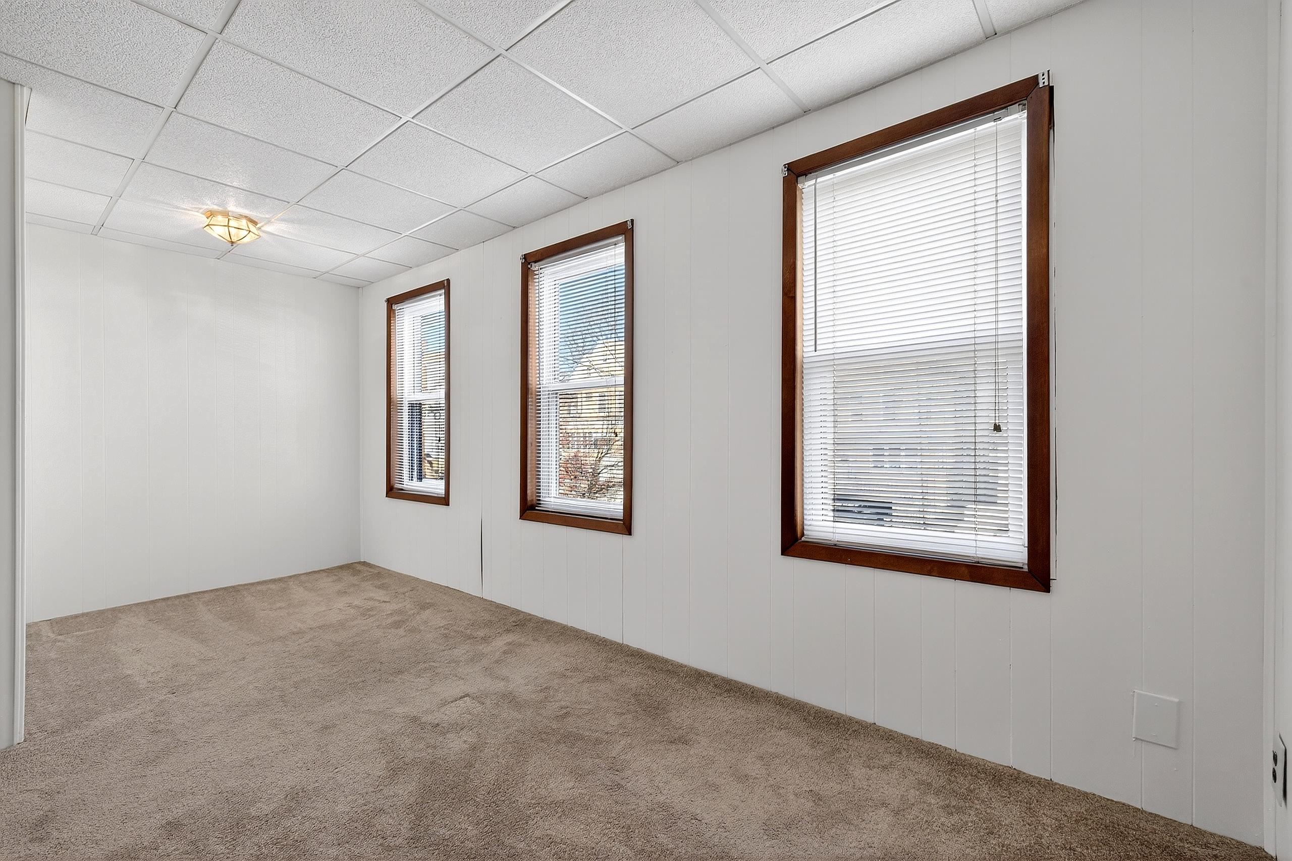 38 WEST 43RD ST