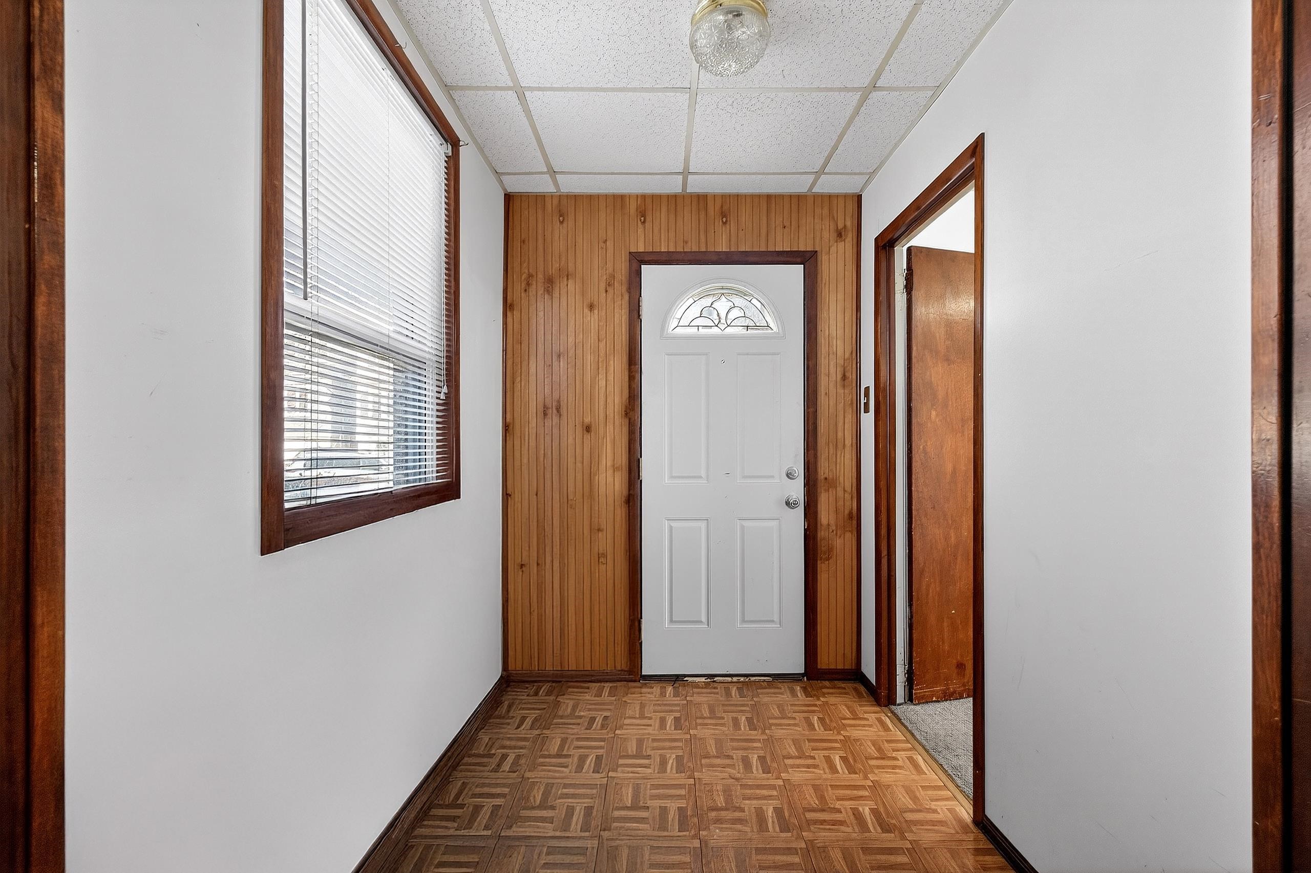 38 WEST 43RD ST
