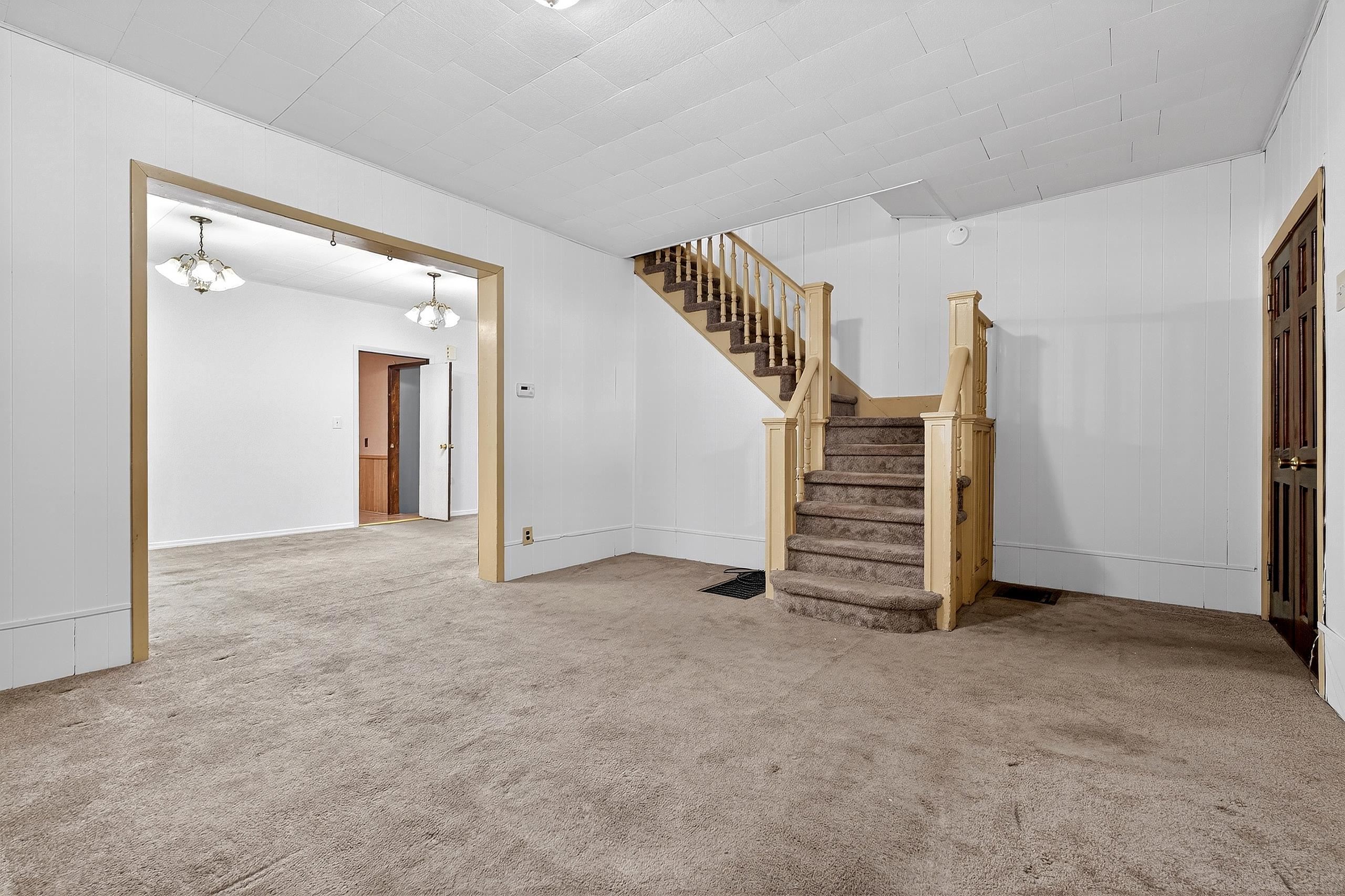 38 WEST 43RD ST