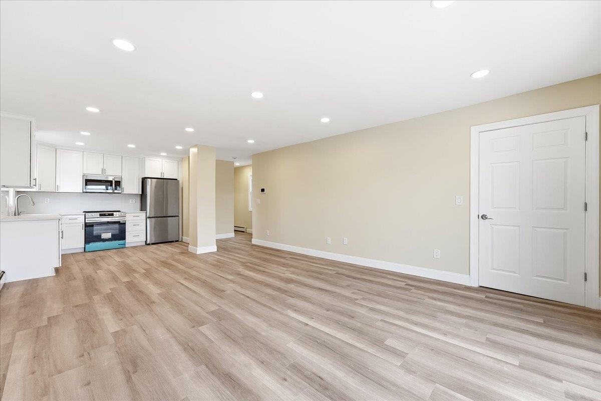 202 41ST ST - Photo 5