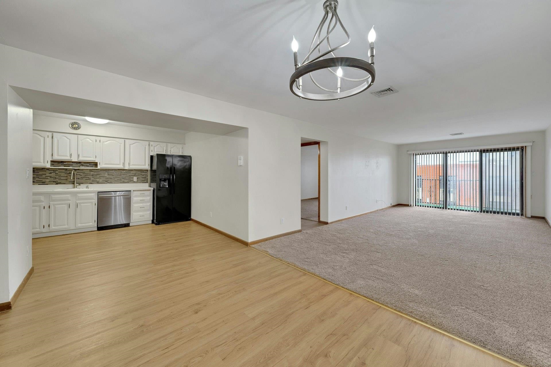 9249 JOHN F KENNEDY BLVD - Photo 5