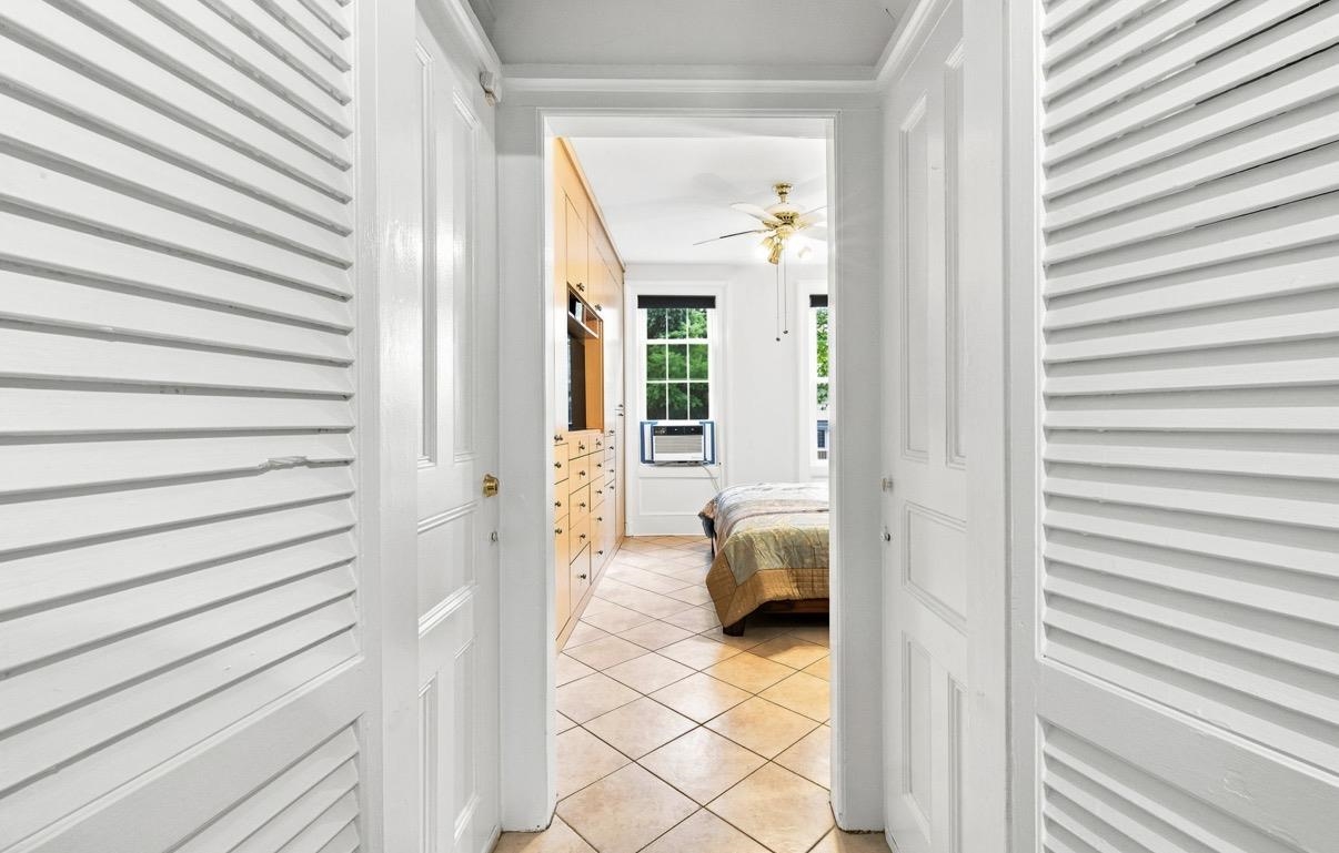 87 SHERMAN PL