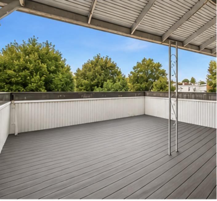 87 SHERMAN PL