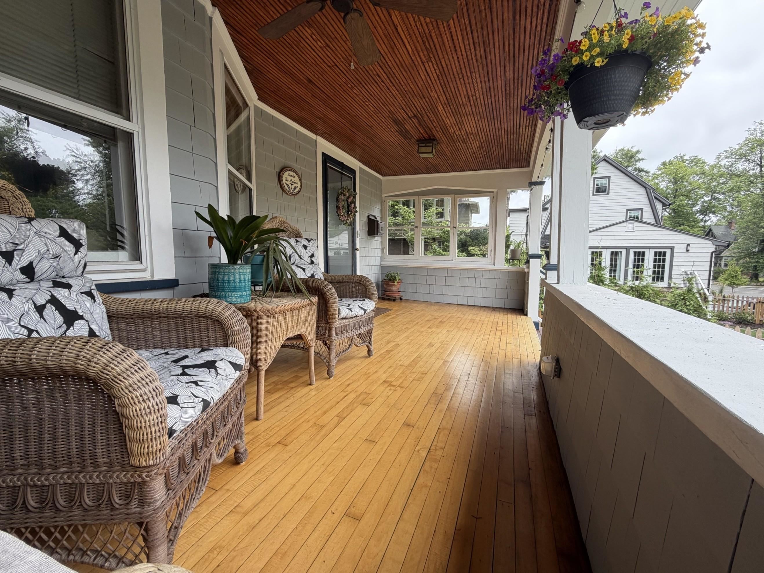 88 Edgemont Rd EDGEMONT RD - Photo 4
