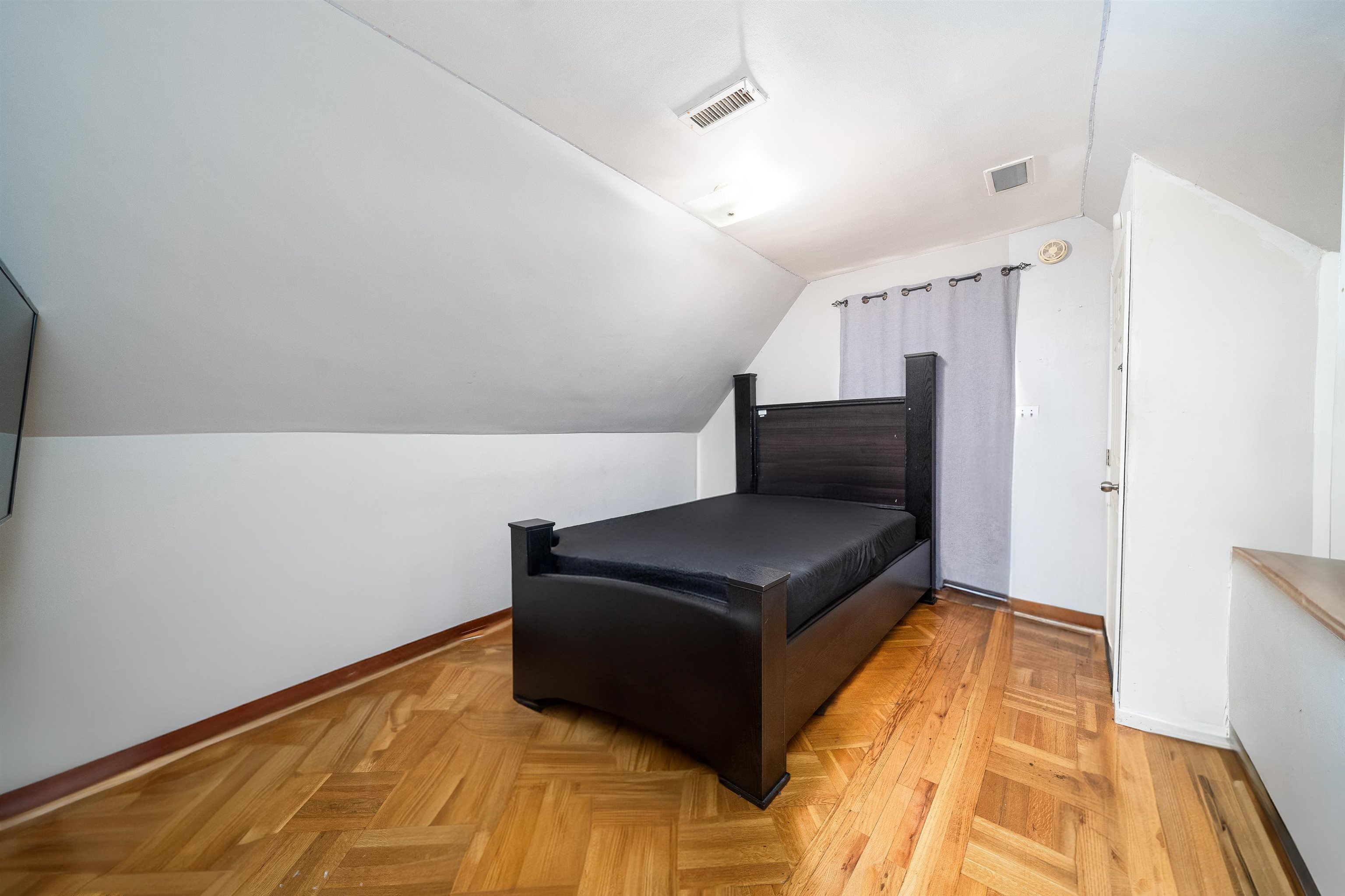 20 WEST 22ND ST