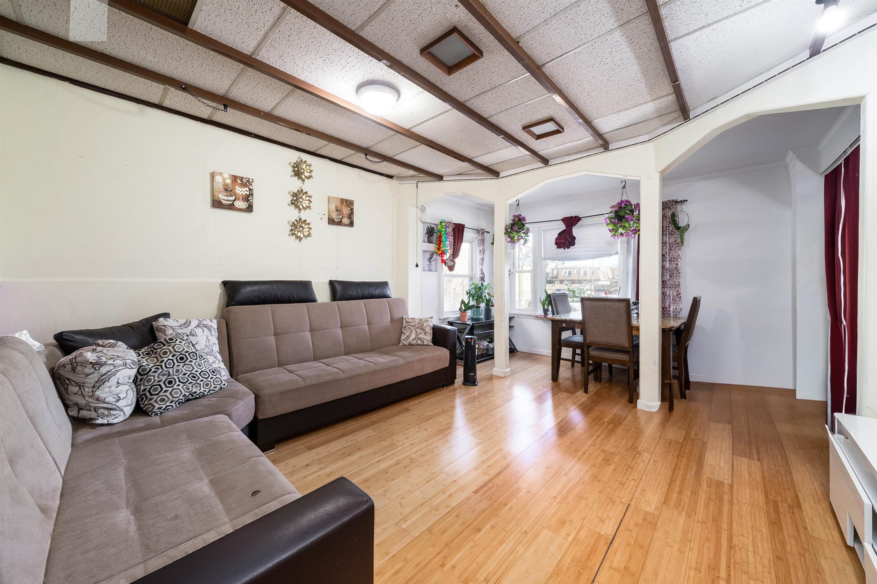 20 WEST 22ND ST