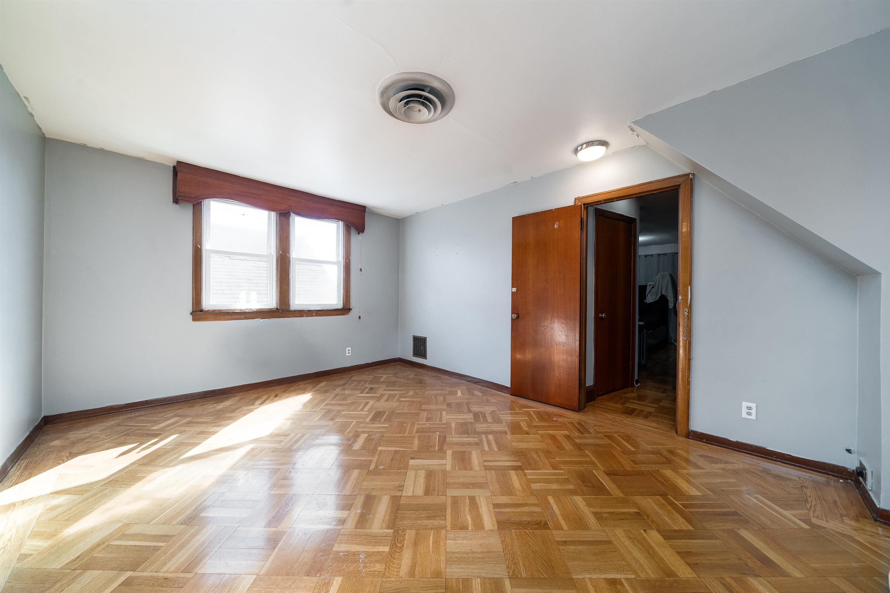 20 WEST 22ND ST