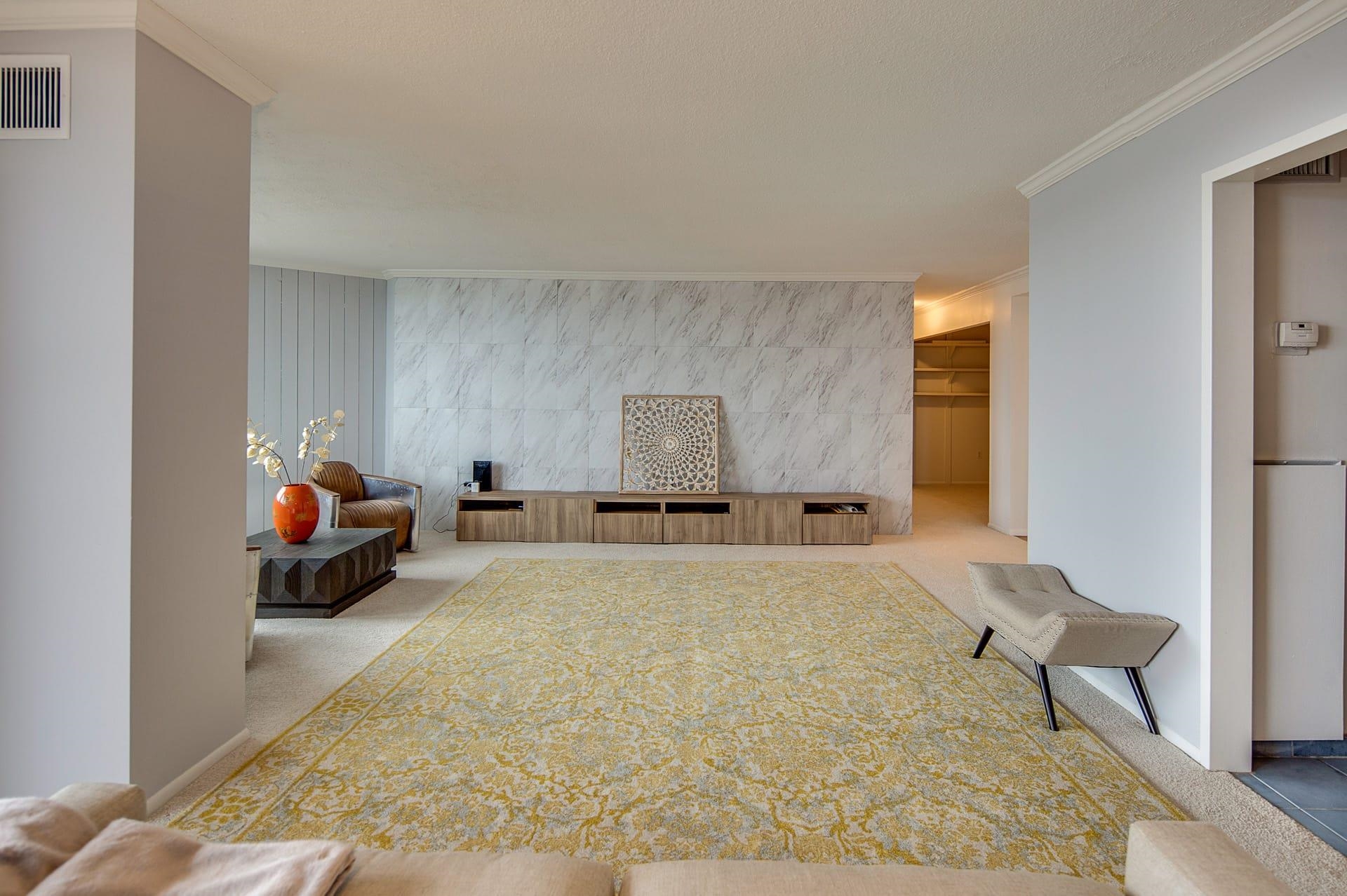 807 HARMON COVE TOWER - Photo 4
