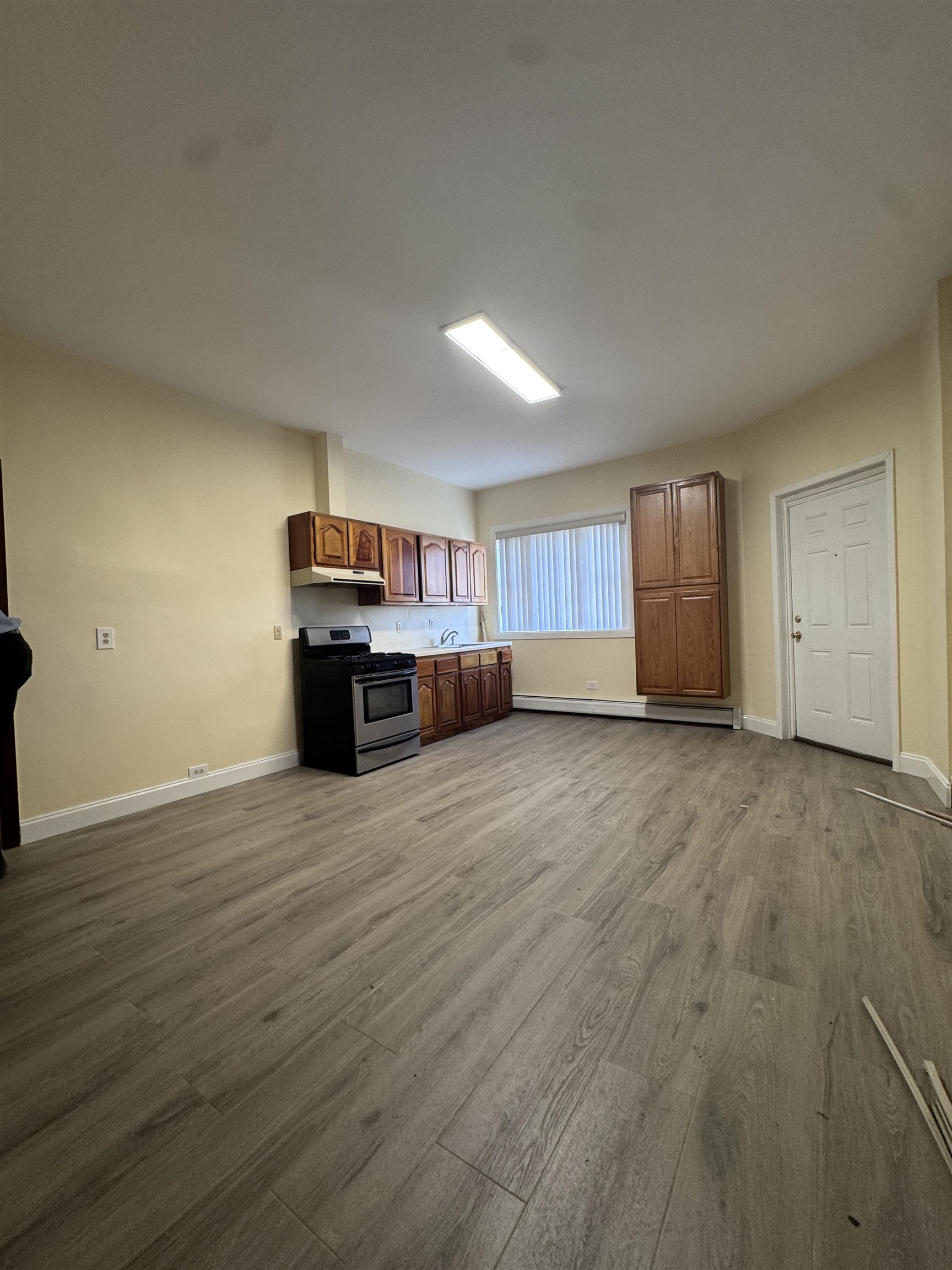 401 70TH ST - Photo 3