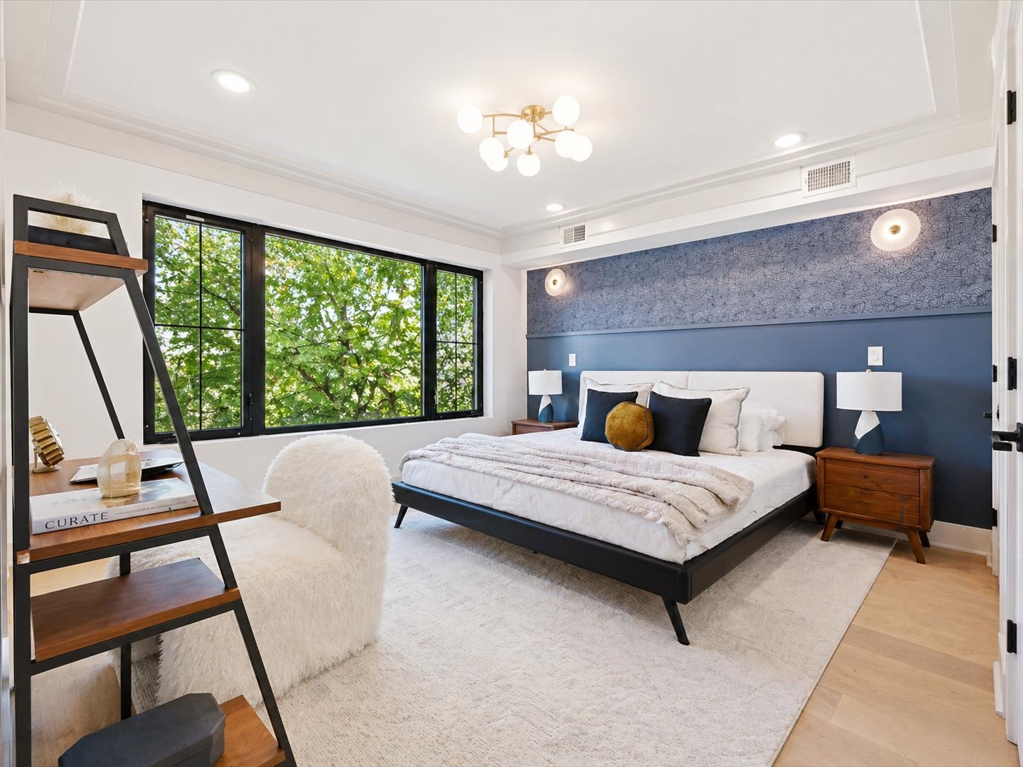 62 GARDNER AVE #3