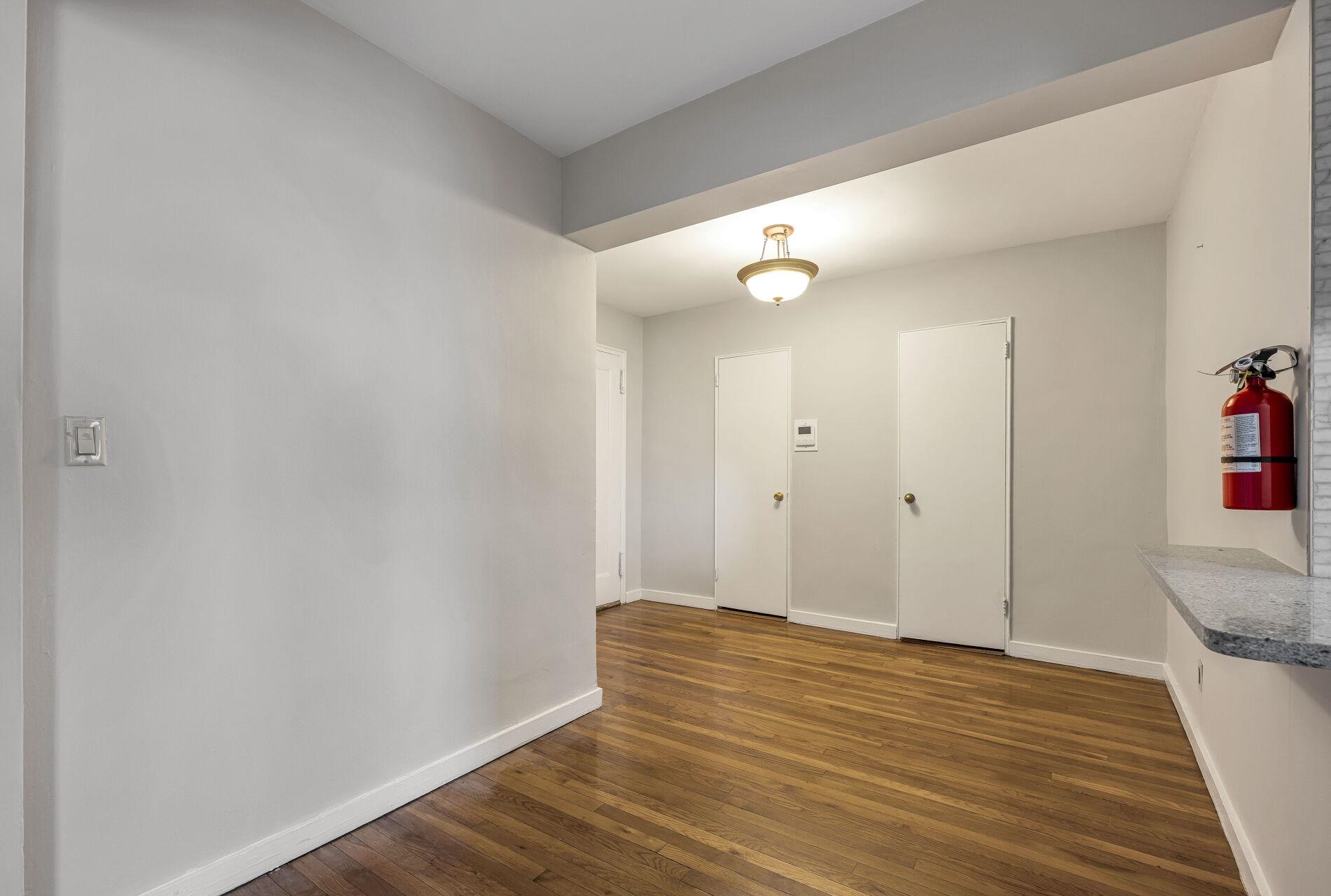 8300 BLVD EAST - Photo 4