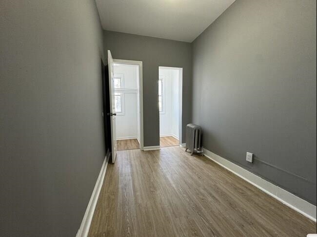 119 WOODLAWN AVE