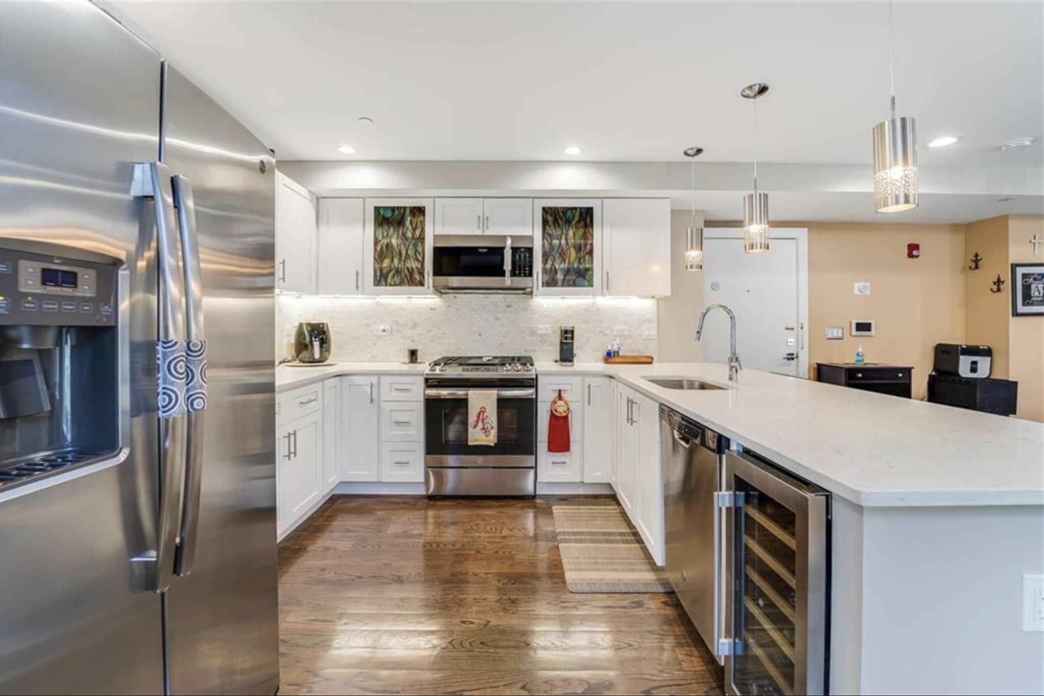126 DELAWARE AVE - Photo 2