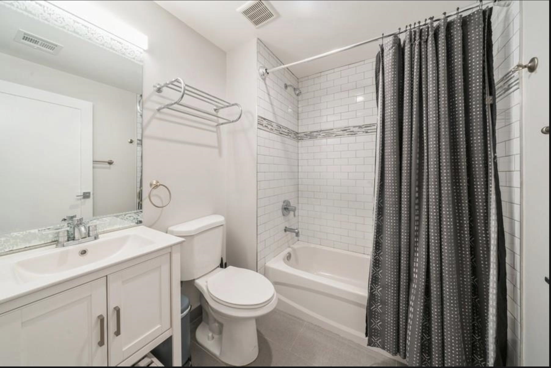 126 DELAWARE AVE #3
