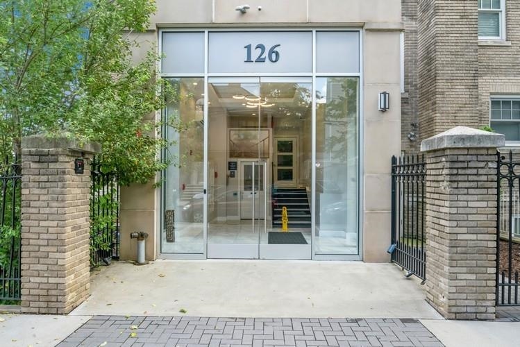 126 DELAWARE AVE #3
