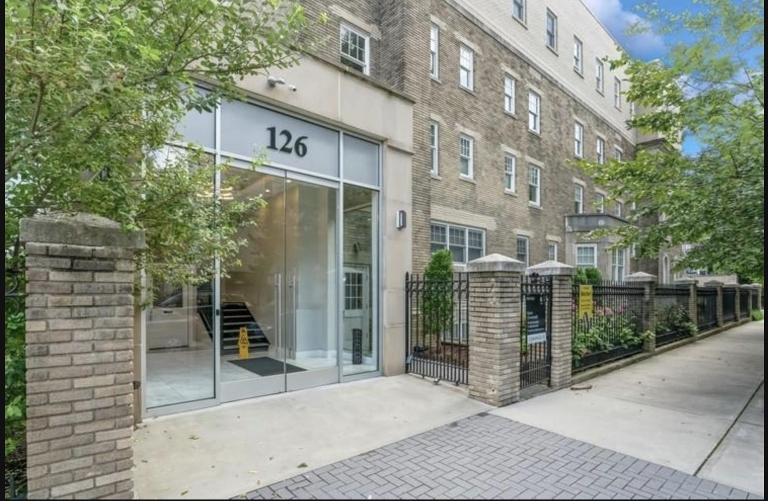 126 DELAWARE AVE #3