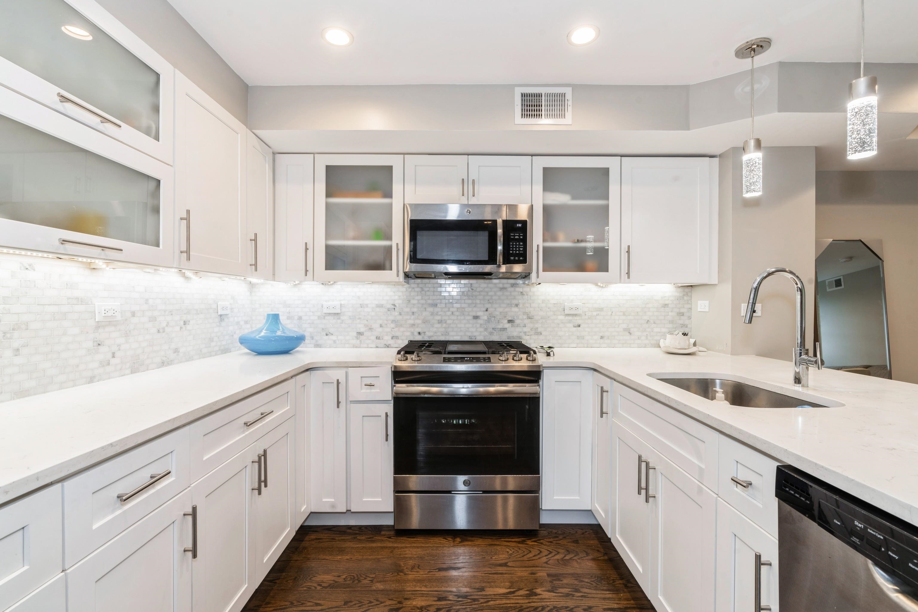 126 DELAWARE AVE - Photo 5
