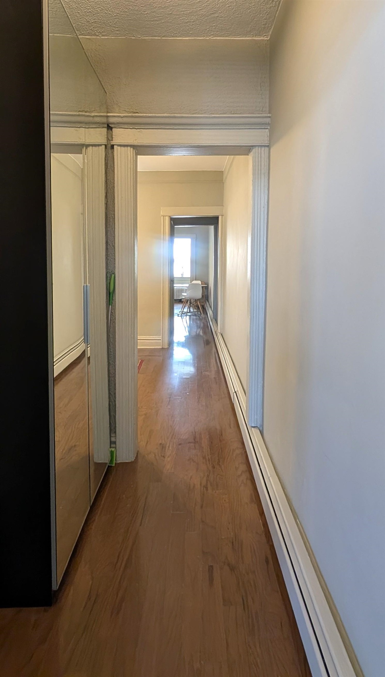 405 61ST ST - Photo 3