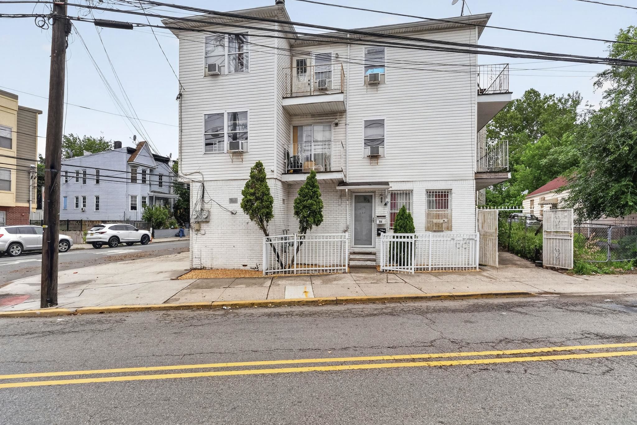 115 OLD BERGEN RD - Photo 2
