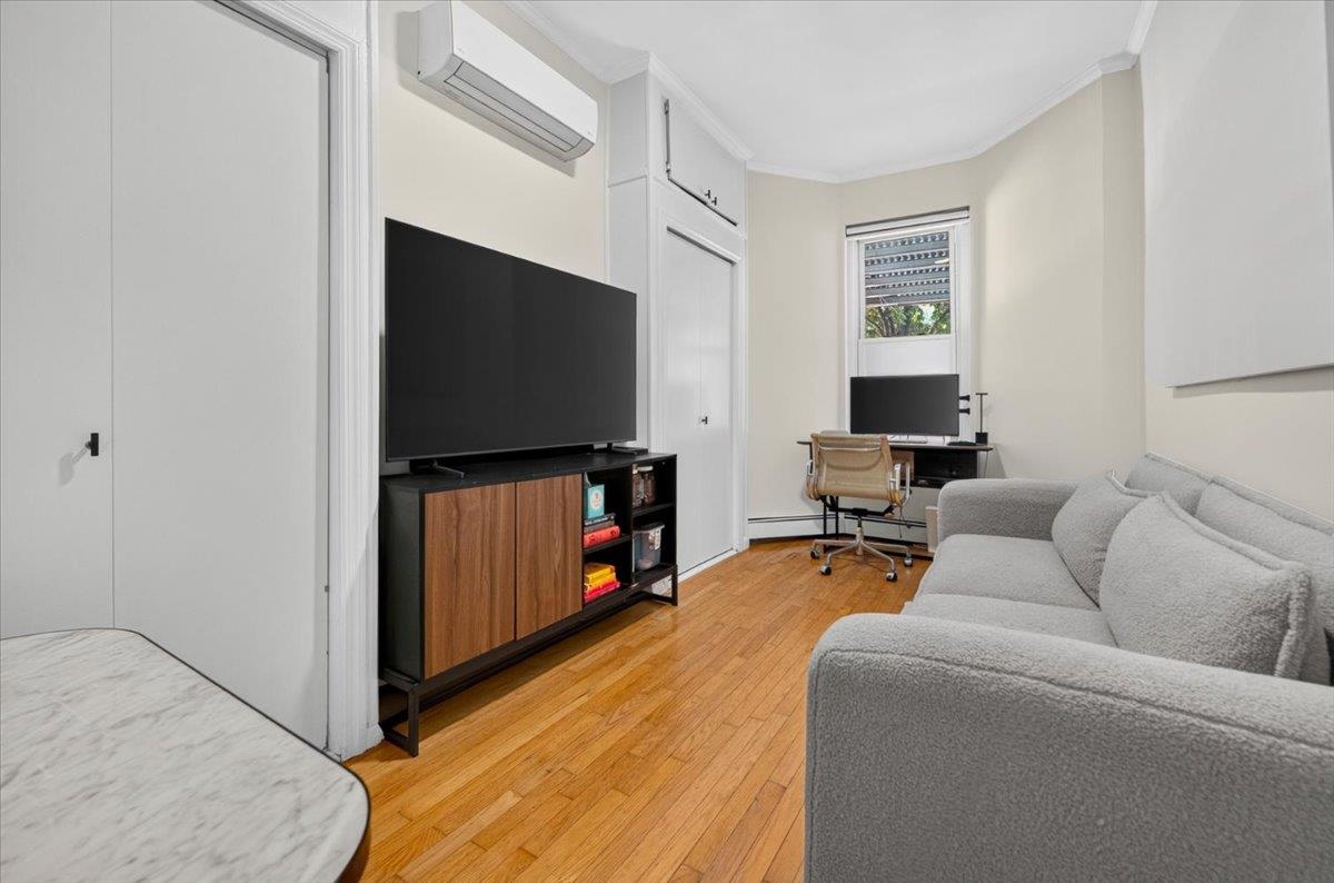 609 NEW YORK AVE - Photo 3