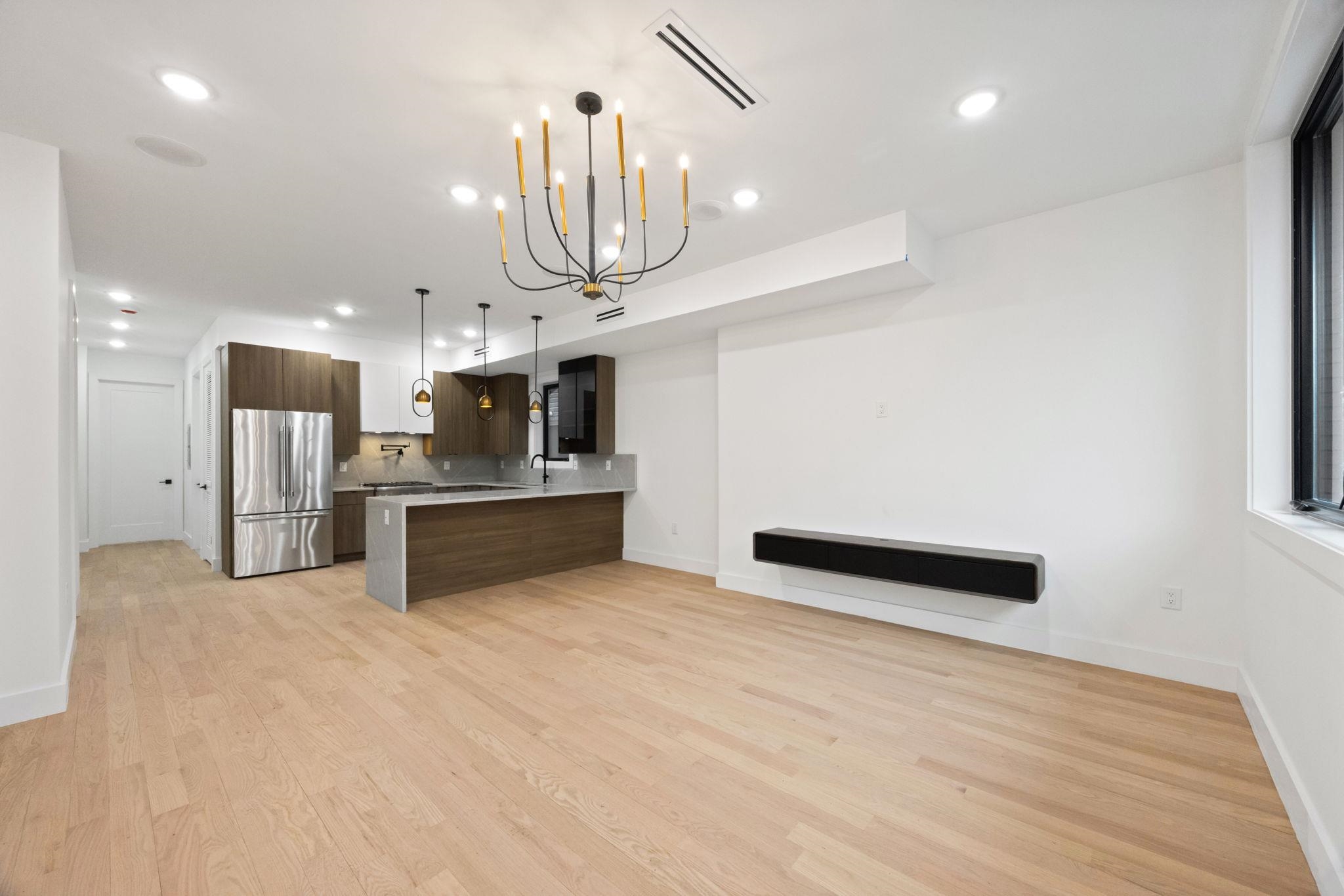 33 GRAHAM ST - Photo 4