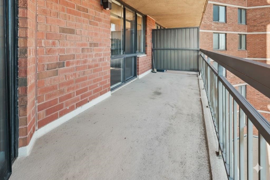401 HARMON COVE TOWER - Photo 11