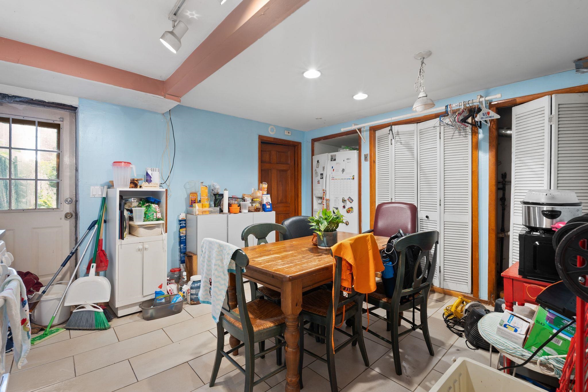 24 COTTAGE ST - Photo 4