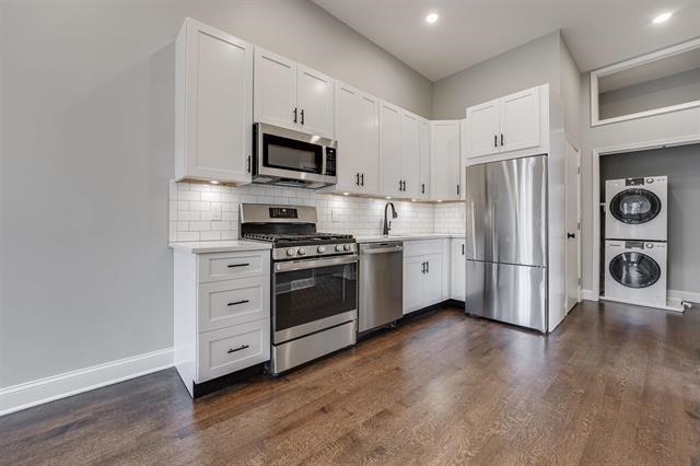130 WEST SIDE AVE - Photo 2
