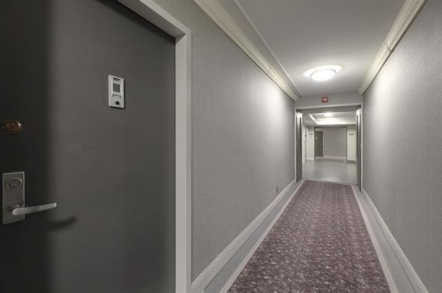 6040 BLVD EAST - Photo 4
