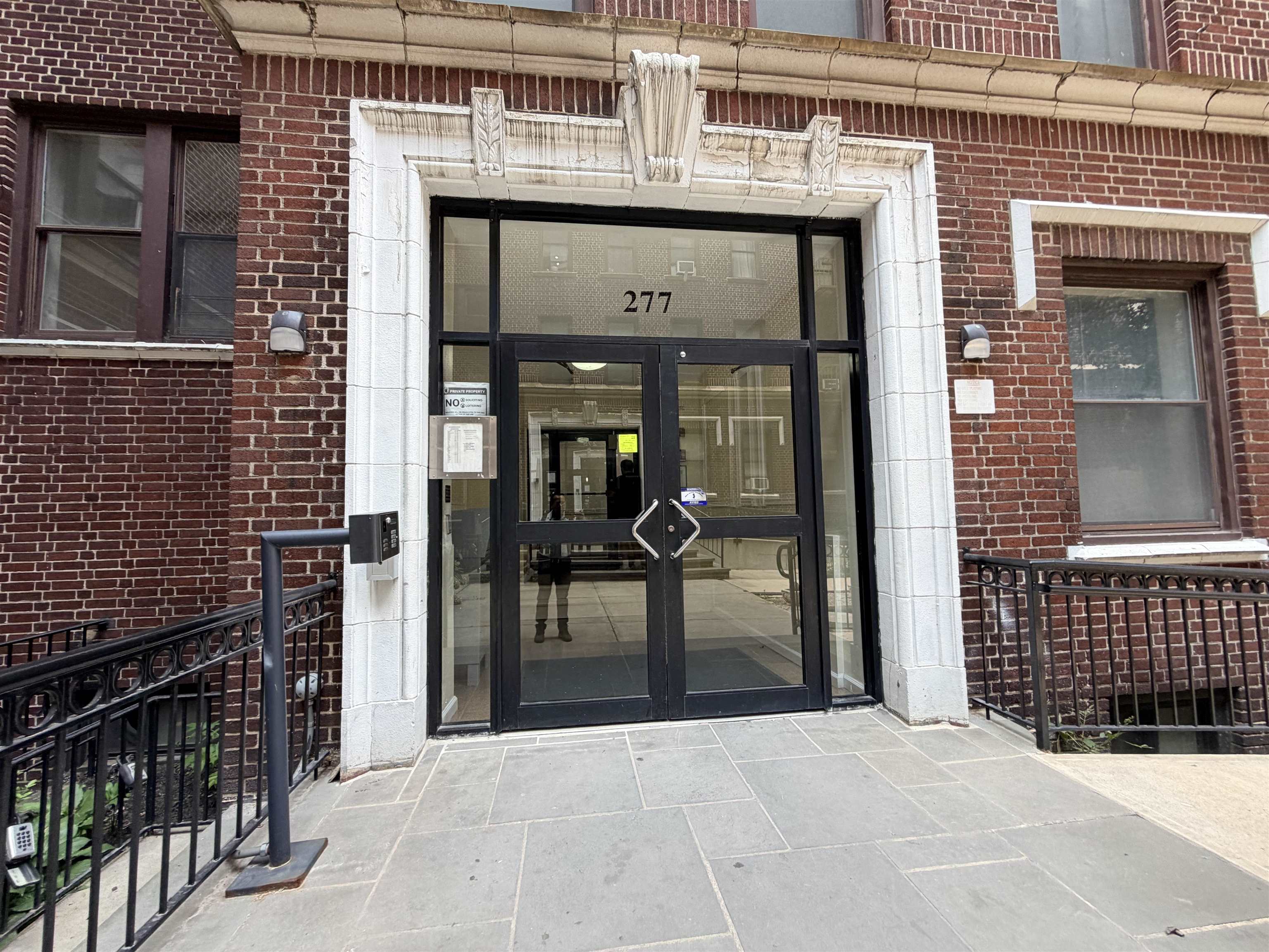 277 HARRISON AVE - Photo 3