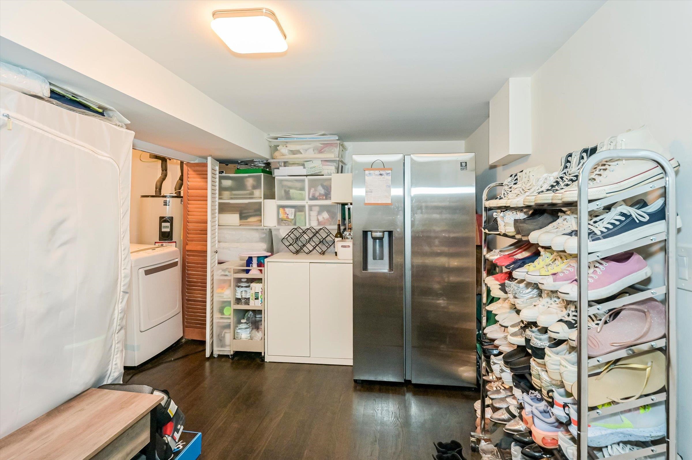 1537 #7 JOHN ST - Photo 5