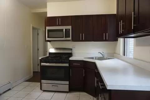 852 WEST SIDE AVE - Photo 2