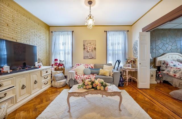 254 TERRACE AVE - Photo 4