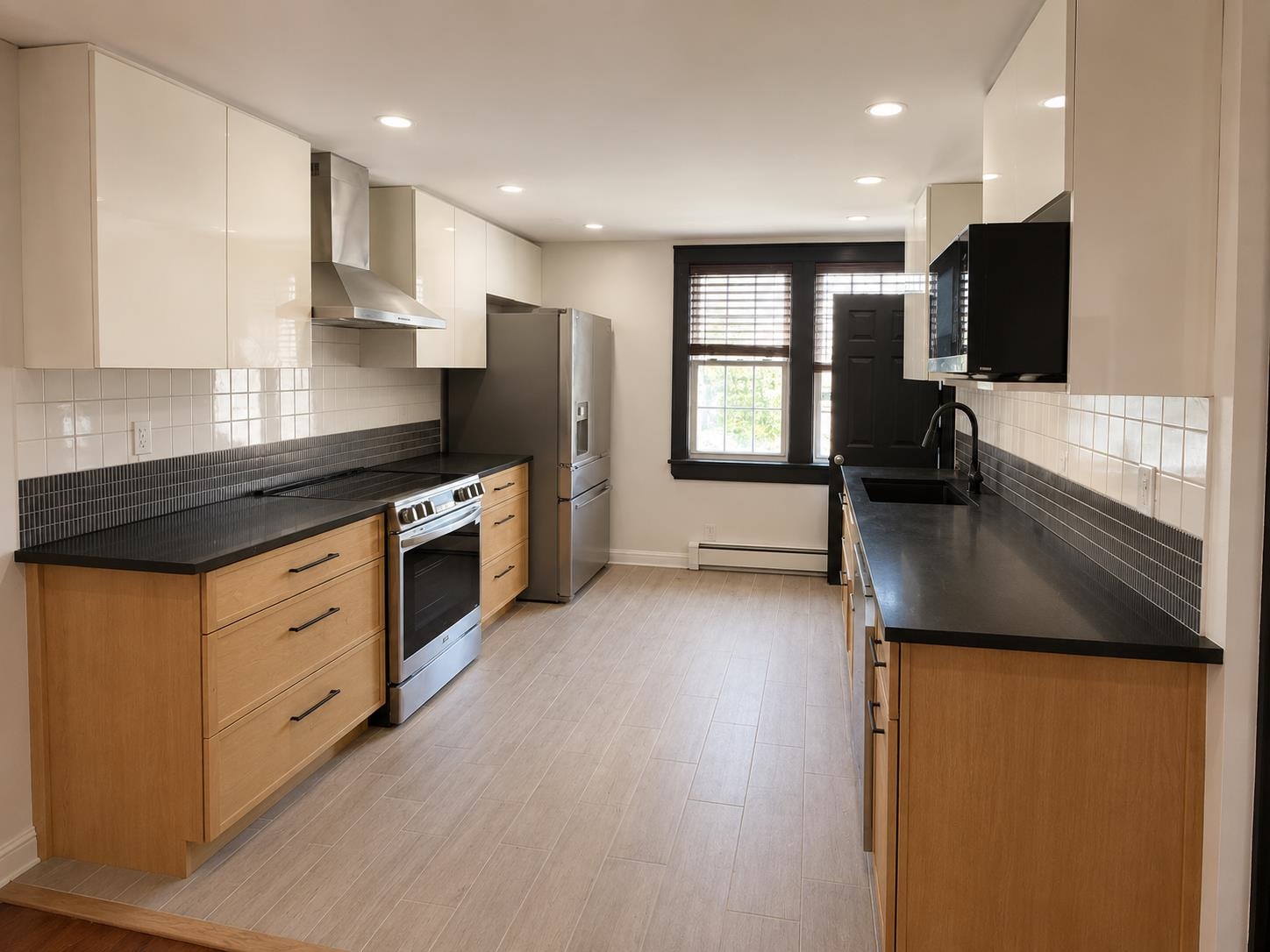 9 SILVER ST - Photo 4