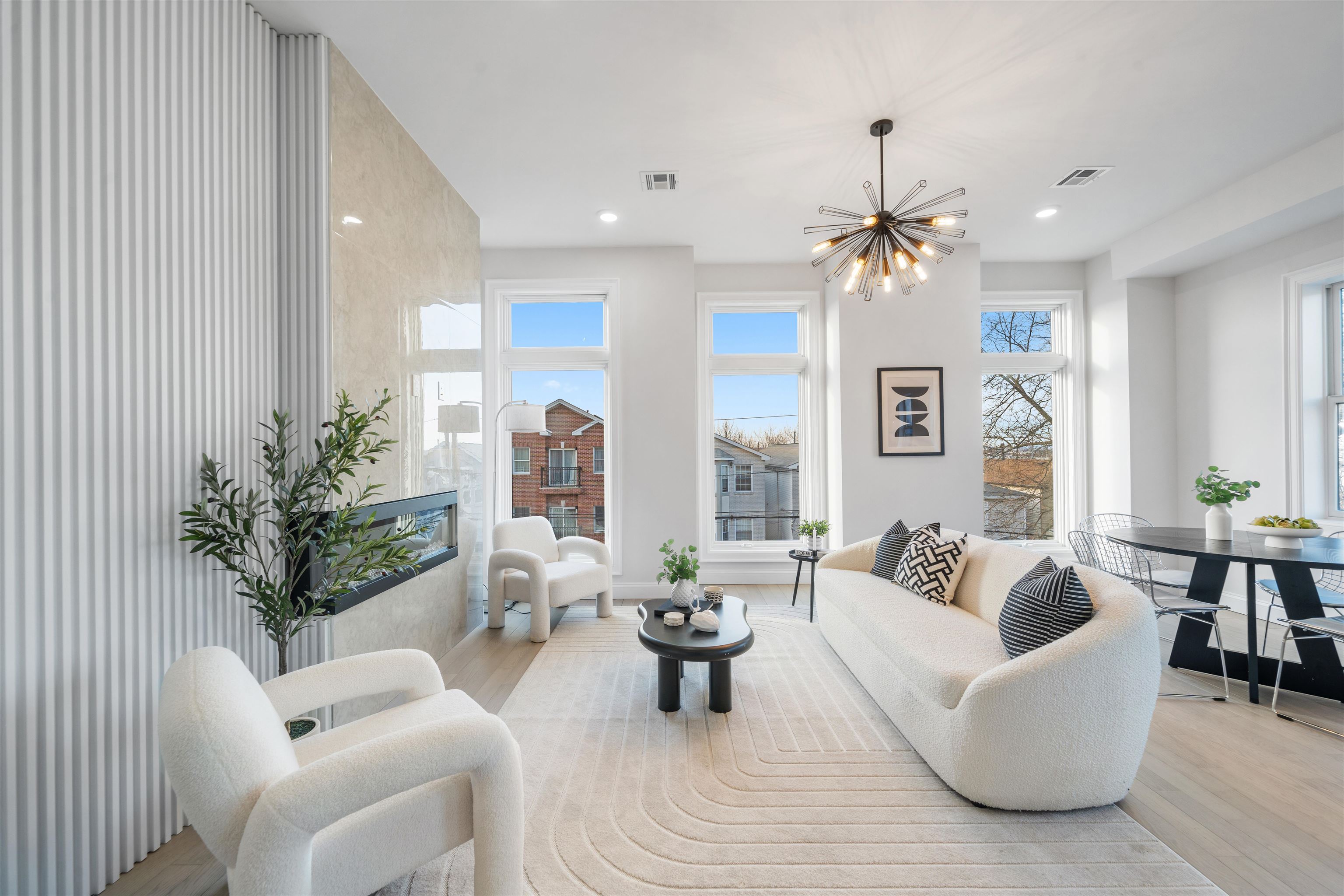 272 TERRACE AVE #2