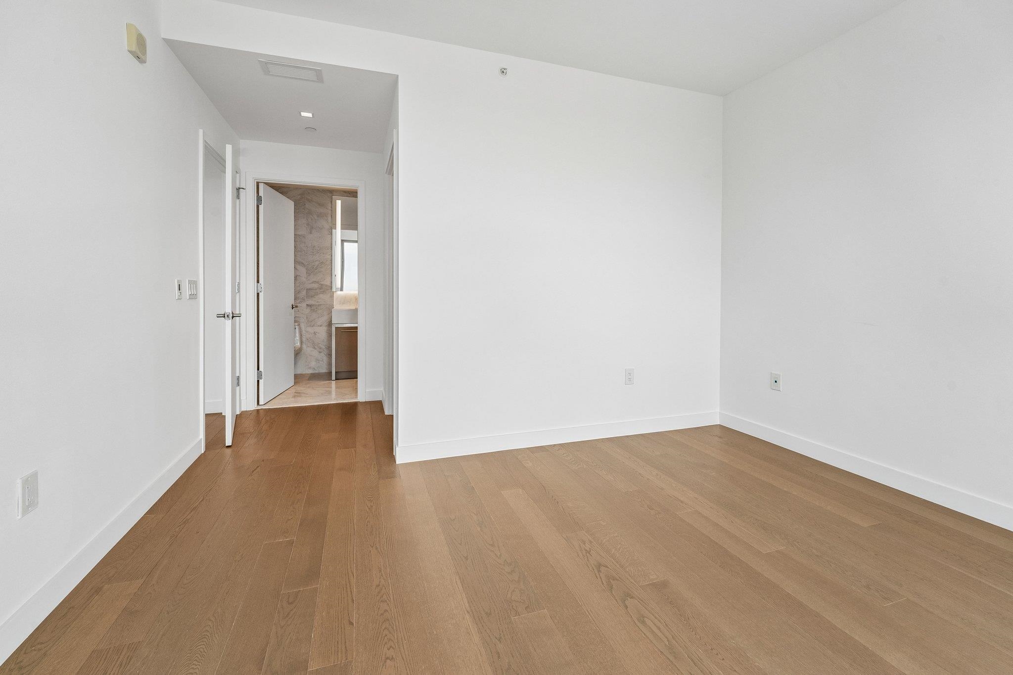 75 PARK LANE SOUTH #3202