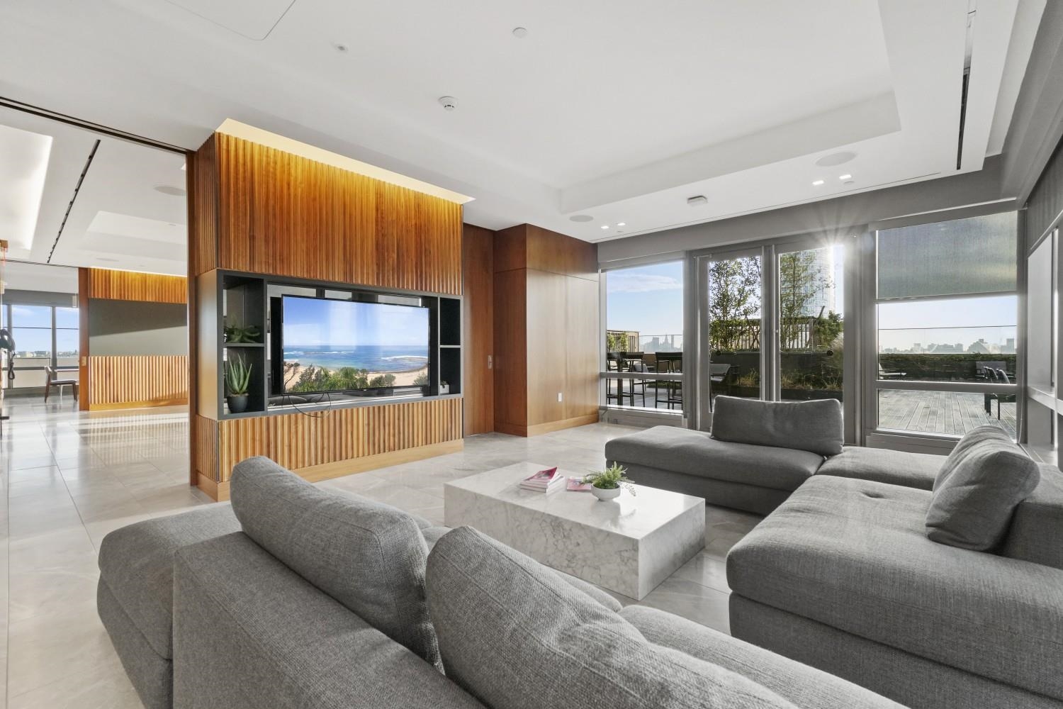 75 PARK LANE SOUTH #3202